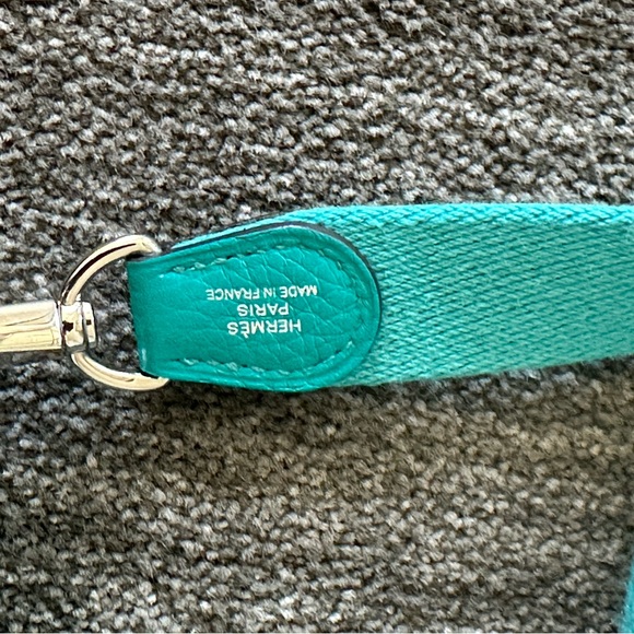 Hermes Leather Crossbody - Picture 5 of 6